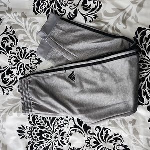 Big Boys Adidas Size L (14/16) Jogger